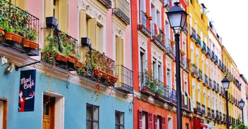 Madrid Historical Centre & Old Town Walking Tour in French - Final Thoughts: Is It Worth It?