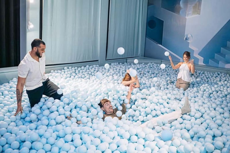 Madrid: IKONO Entry Ticket - Entering the World of IKONO: A Playful Start