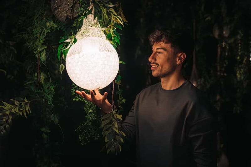 Madrid: IKONO Entry Ticket - Duration and Group Size: How Long and How Many?