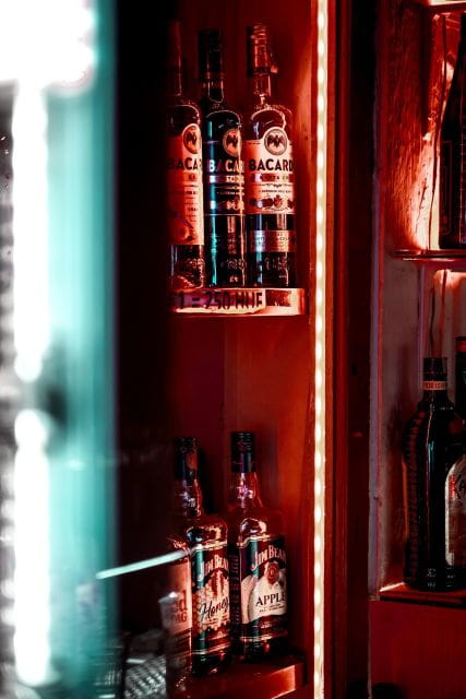 Madrid: Original Pub Crawl With VIP Club Entry - Key Points