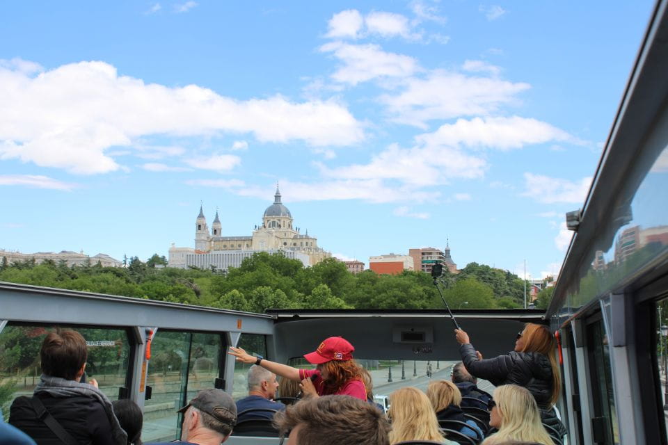Madrid: Panoramic Open-Top Bus Day or Night Tour With Guide - Customer Feedback and Ratings