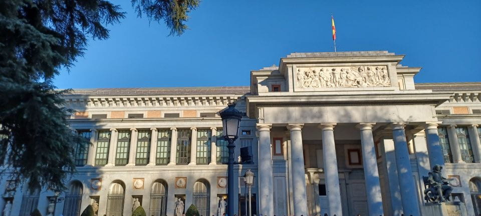 Madrid: Prado Museum Guided Tour With Ticket & Skip the Line - Accessibility and Meeting Point