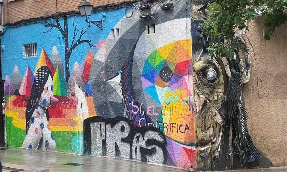 Madrid: Private Grafitis/Street Art Segway Tour 2h - Key Points