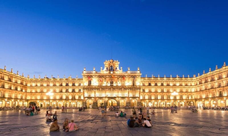 Madrid: Private Night Experience Tour with Local Guide - Exploring Madrid After Dark: A Private Night Tour with a Local Guide