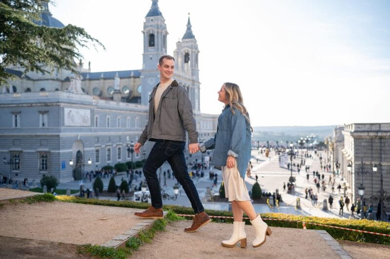 Madrid: Private Photoshoot with a Professional Photographer - Key Points / Takeaways