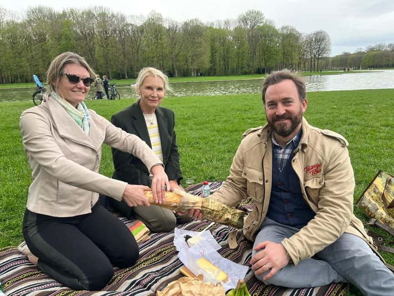 Madrid: Private Sidecar Tour with Tapas and Drinks - Exploring Madrid on Two Wheels and Two Bites