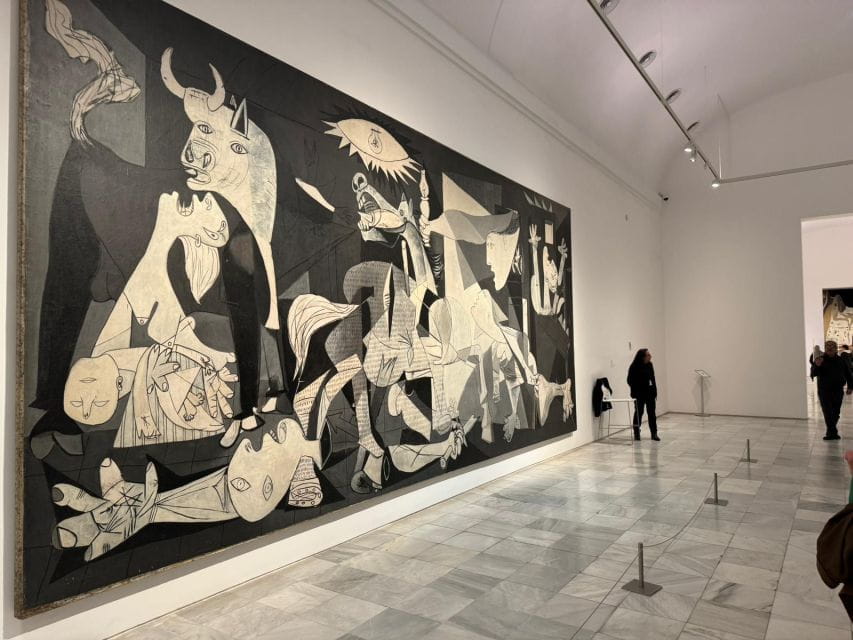 Madrid: Reina Sofía Guided Tour With Skip-The-Line Tickets - Experience Highlights