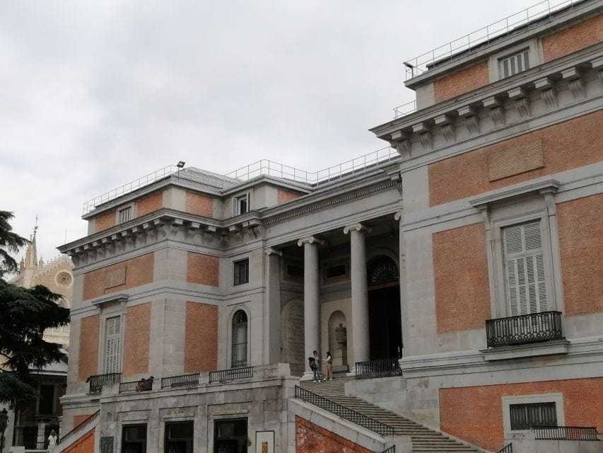 Madrid: Retiro Park Walking Tour With Prado Museum Ticket - Key Points