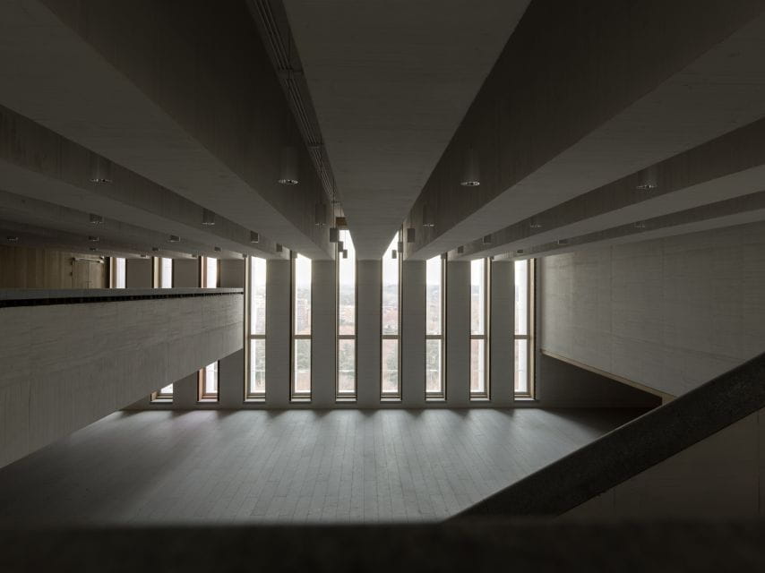 Madrid: Royal Collections Gallery Entry Ticket - Facilities and Amenities