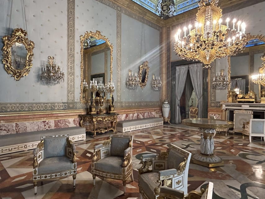 Madrid: Royal Palace Guided Shared Group Tour - Customer Feedback