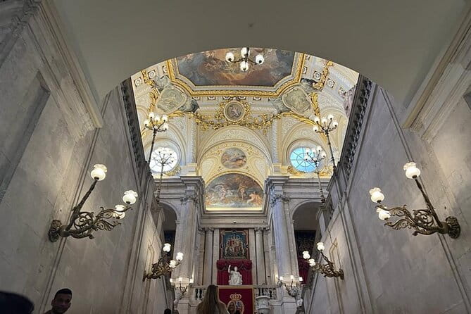 Madrid: Royal Palace Guided Tour with Skip the Line Ticket - The Sum Up