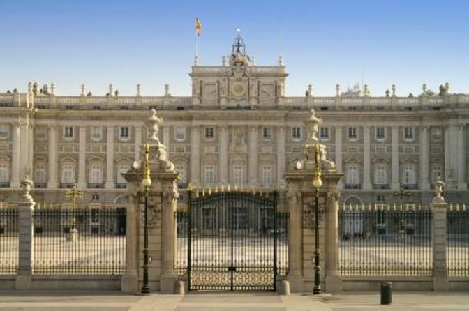 Madrid Royal Palace Guided Tour With Skip the Line Ticket - Key Points