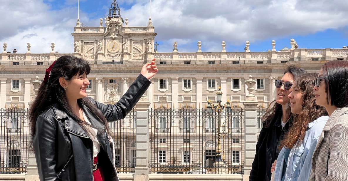 Madrid: Royal Palace & Habsburg Dynasty Small Group Tour - Itinerary Details