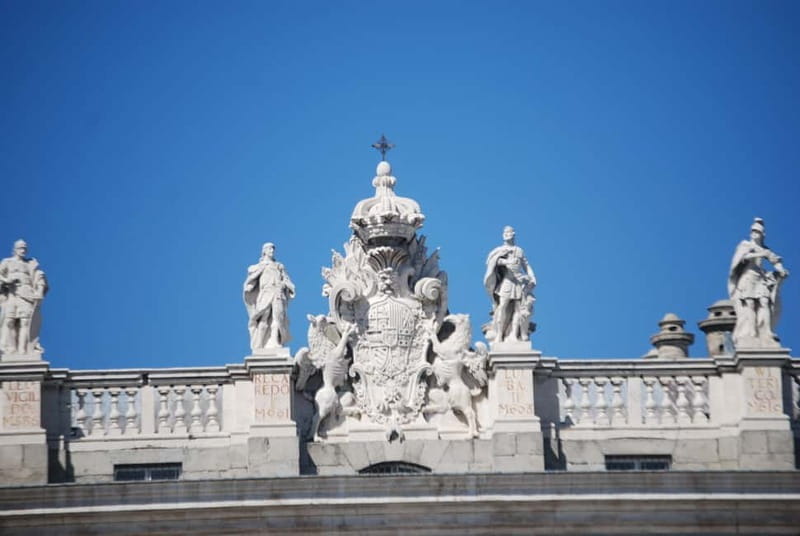 Madrid: Royal Palace Private Tour with Tickets - Key Points / Takeaways