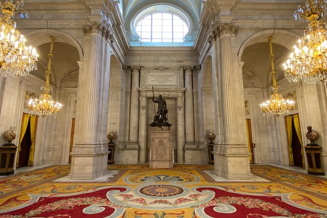 Madrid: Royal Palace Semi-private tour - Entering the Grandest Palace in Western Europe