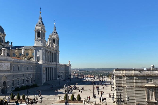 Madrid: Royal Palace Semi-private tour - Who Will Love This Tour?