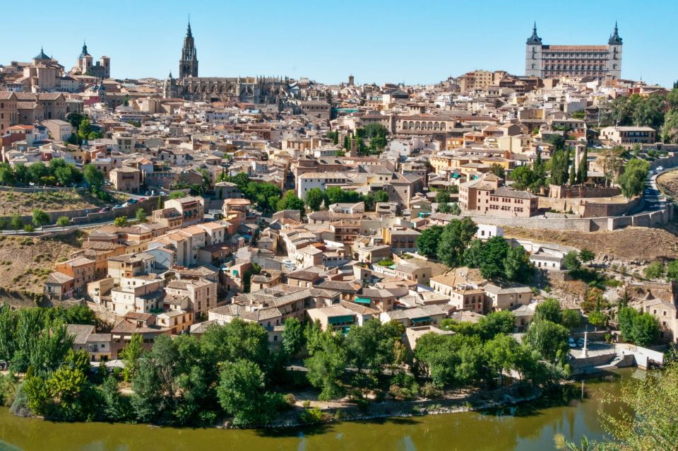 Madrid: Segovia and Toledo Tour, Alcazar, and Cathedral - Key Points