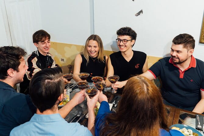 Madrid: Tapas Walking Tour with Food and Drinks - Exploring Madrid’s La Latina: Where Tradition Meets Trend