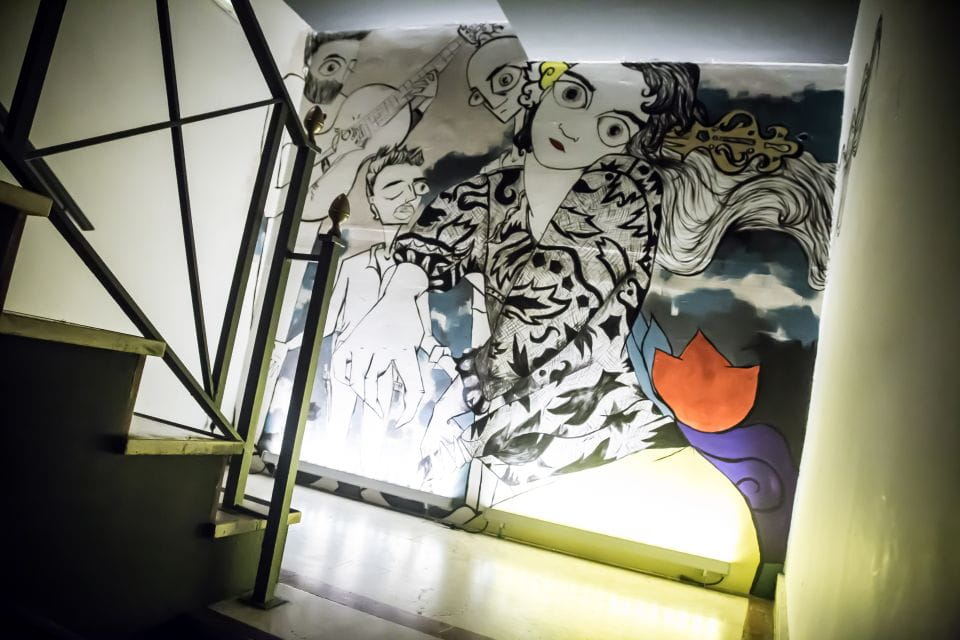 Madrid: The Cueva De Lola Flamenco Show Tickets With Drink - Accessibility Details