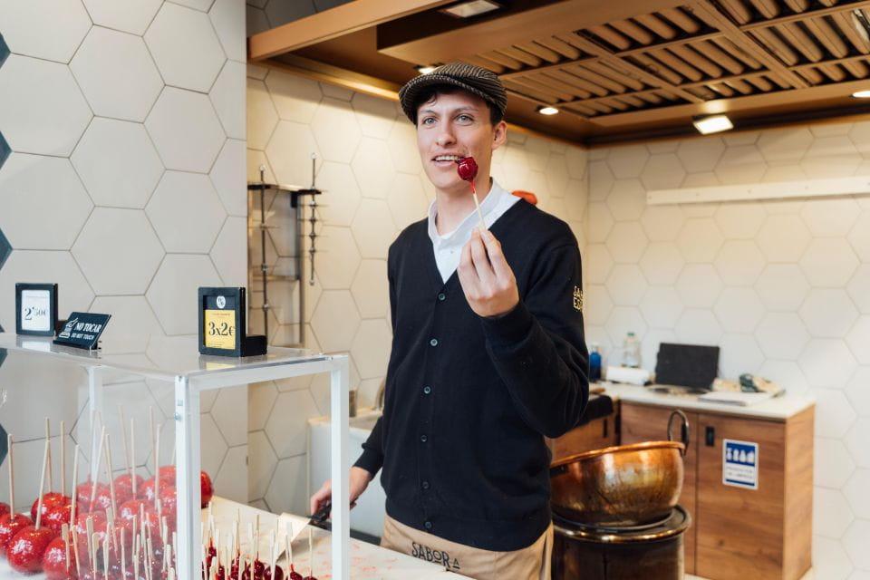 Madrid Tipsy Tapas Guided Food Tour With Dinner - Customer Reviews and Feedback