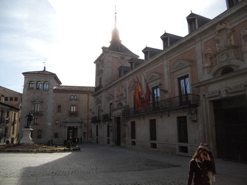 Madrid: Tour of the Historic City Center - Key Historical Sites