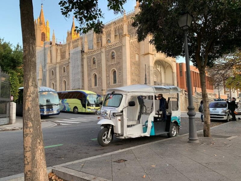 Madrid Tuk Tuk Welcoming Tour - Who Should Consider This Tour?