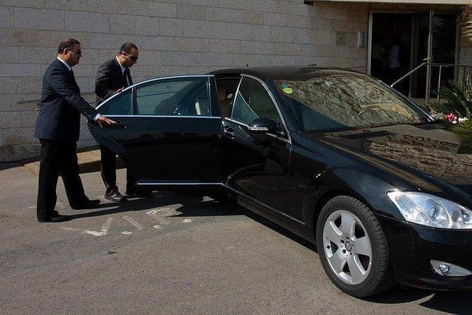 Madrid VIP Private & Secure Airport Transfer - Navigating the Service: What to Expect