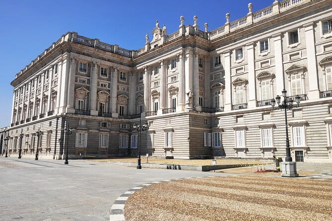 Madrid Walking Private Tour with Royal Palace & Prado Museum - Madrid’s Royal History in the Austrias District