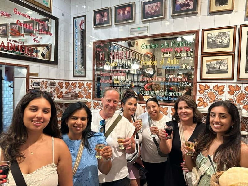 Madrid: Walking Tapas & Drinks Pairing Tour - A Detailed Look at the Madrid Tapas & Drinks Tour