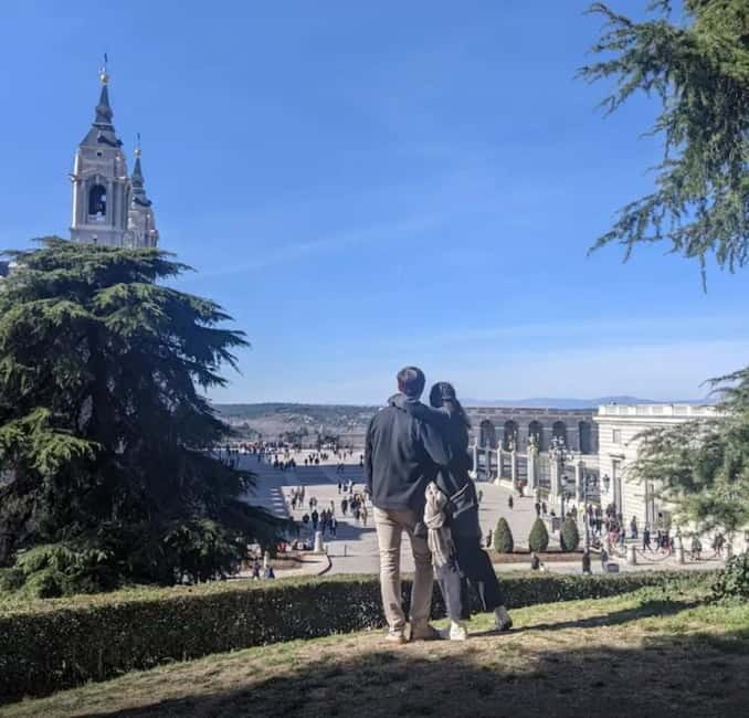 Madrid: Welcome to Madrid Guided Walking Tour - Who Will Love This Tour?