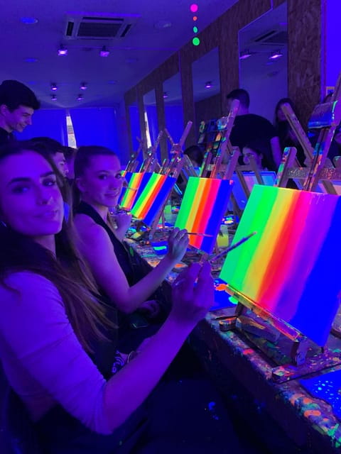 Madrid: Wine Gogh Glow Academy Paint and Sip Classes - Materials Provided for Painting