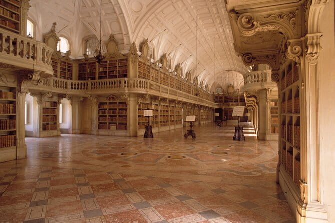 Mafra and Queluz Palaces Private Tour with Tickets - Key points / Takeaways