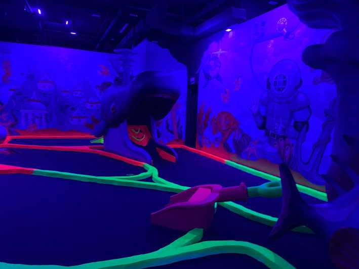 Magaluf ; Minigolf indoor - Key points / Takeaways