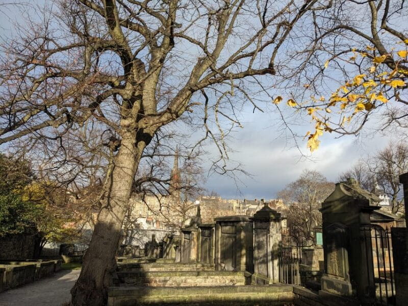 Magic and Legends in Edinburgh: walking tour in French - Final Thoughts: Is It Worth It?