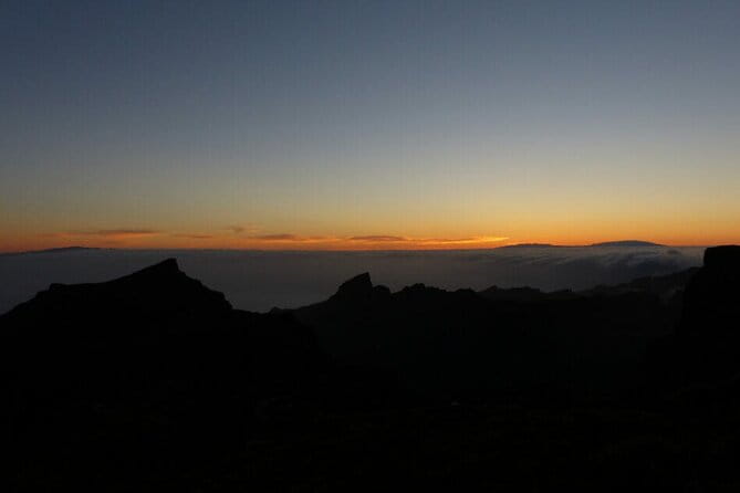 Magic Stargazing & Sunset in Teide with Dinner + Telescopes - Entering the Landscape: Teide National Park and Ancient Volcanic Structures