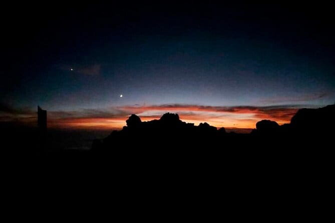 Magic Stargazing & Sunset in Teide with Dinner + Telescopes - Logistics, Group Size & Value