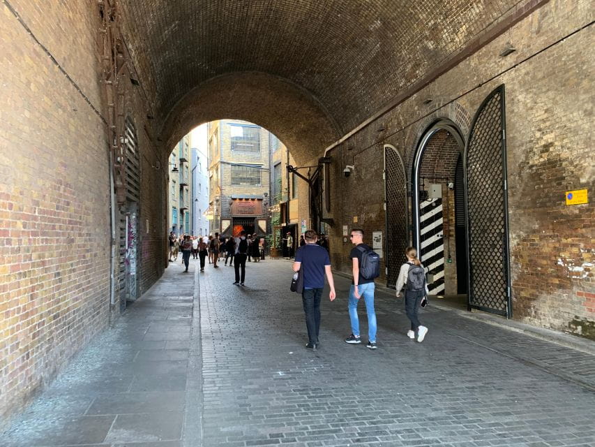 Magical Movies: London Harry Potter Tour - Discovering Ministry of Magic