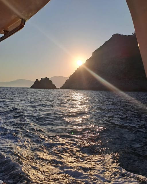 MAIORI: Boat Cruise at Sunset - Introducing the Sunset Boat Cruise from Maiori
