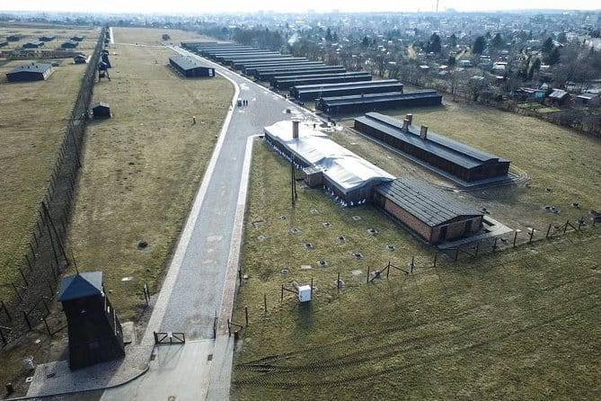 Majdanek - German camp from II World War - Private Tour - 1 DAY TRIP FROM WARSAW - The Impact of a Guided, Private Experience