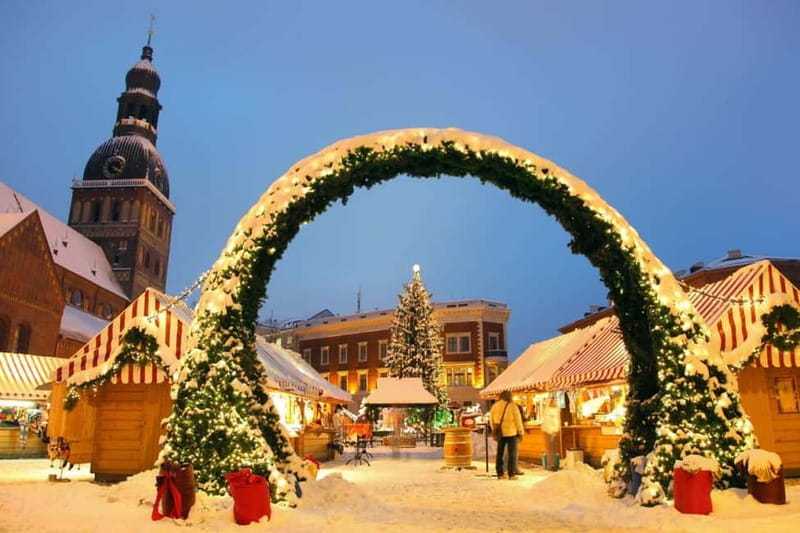Majestic Christmas Walking Tour in Riga - Key Points / Takeaways