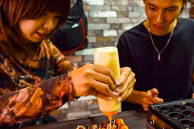 Make Your Own Takoyaki in the Osaka Style - Cooking the Takoyaki