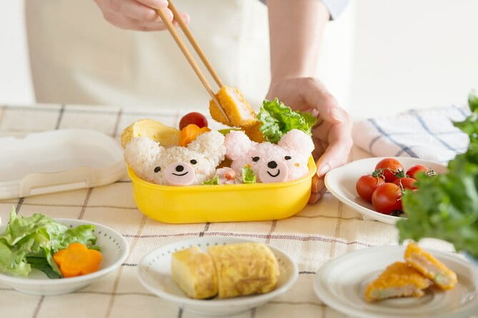 Making a Bento Box With Cute Character Look in Japan - Class Details