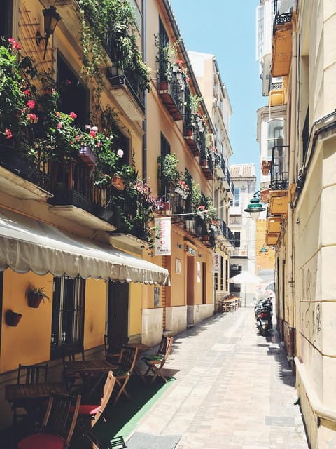 Málaga: 3-Hour Complete Walking Tour With Tickets - Booking Your Tour