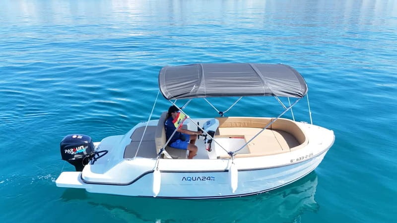 Malaga: 6-Seater Speedboat License-free Boat Rental - Key Points / Takeaways