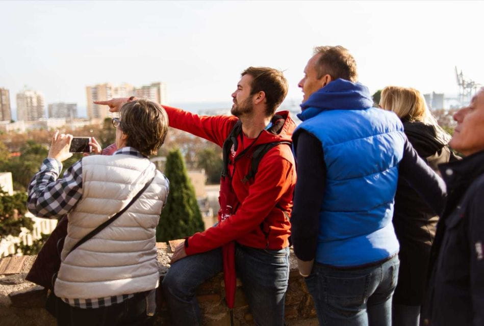 Málaga: Alcazaba and Roman Theatre Guided Tour With Entry - Experience Highlights