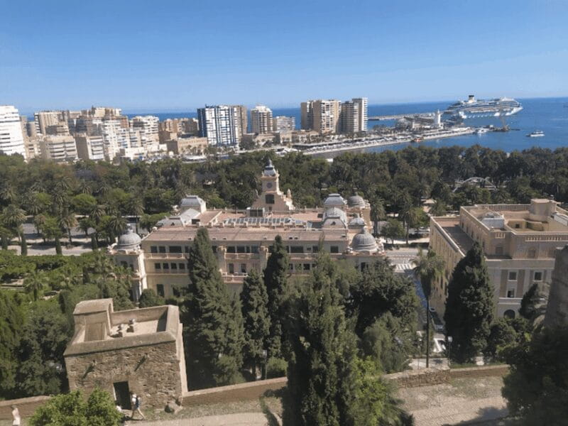 Malaga: Citadel and Roman theater Guided tour with tickets - Final Thoughts