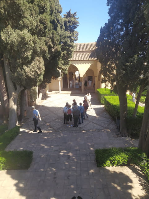 Malaga: Citadel and Roman theater Guided tour with tickets - FAQ