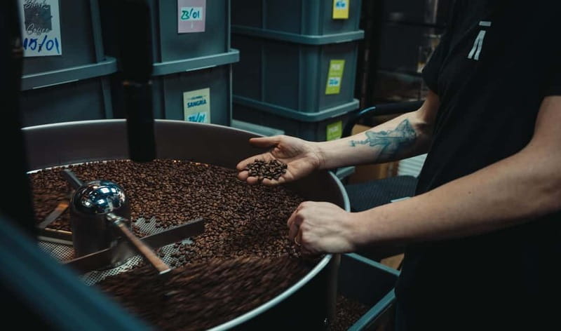 Malaga Coffee Tour & City Tour - with Spanish Tapas & Drinks - Savoring Spanish Tapas & Signature Drinks