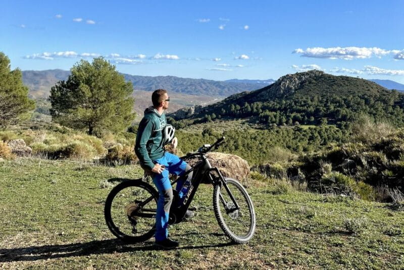 Málaga: "El Chorro" E-bike guided tour 2h (13km) - Discovering El Chorro on Two Wheels