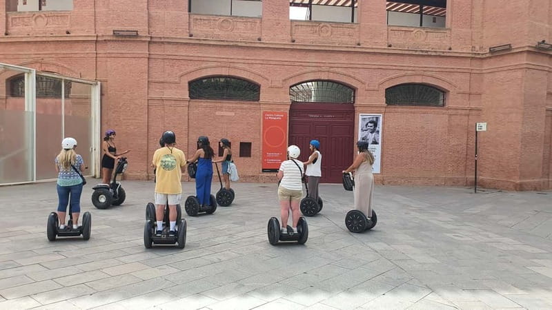 Malaga: Gibralfaro Castle, Bullring and Port Segway Tour - FAQ Section